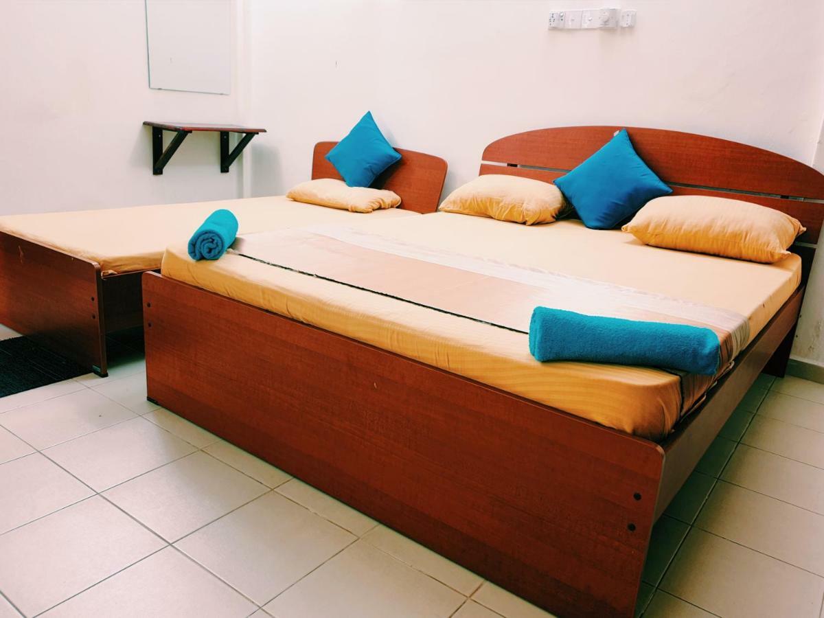 Oasis Skybeach Hostel - Negombo Dış mekan fotoğraf