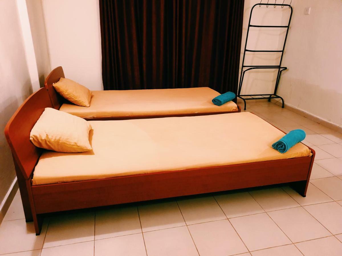 Oasis Skybeach Hostel - Negombo Dış mekan fotoğraf