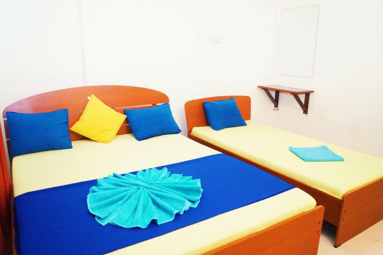 Oasis Skybeach Hostel - Negombo Dış mekan fotoğraf